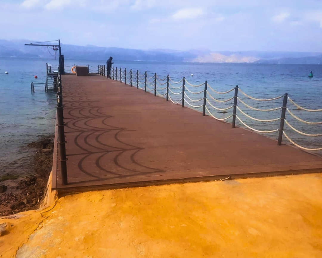 Royal Diving Club WPC decking