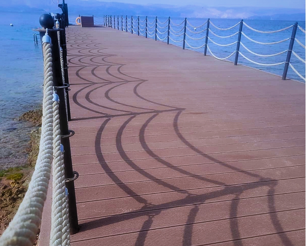 Royal Diving Club sea view